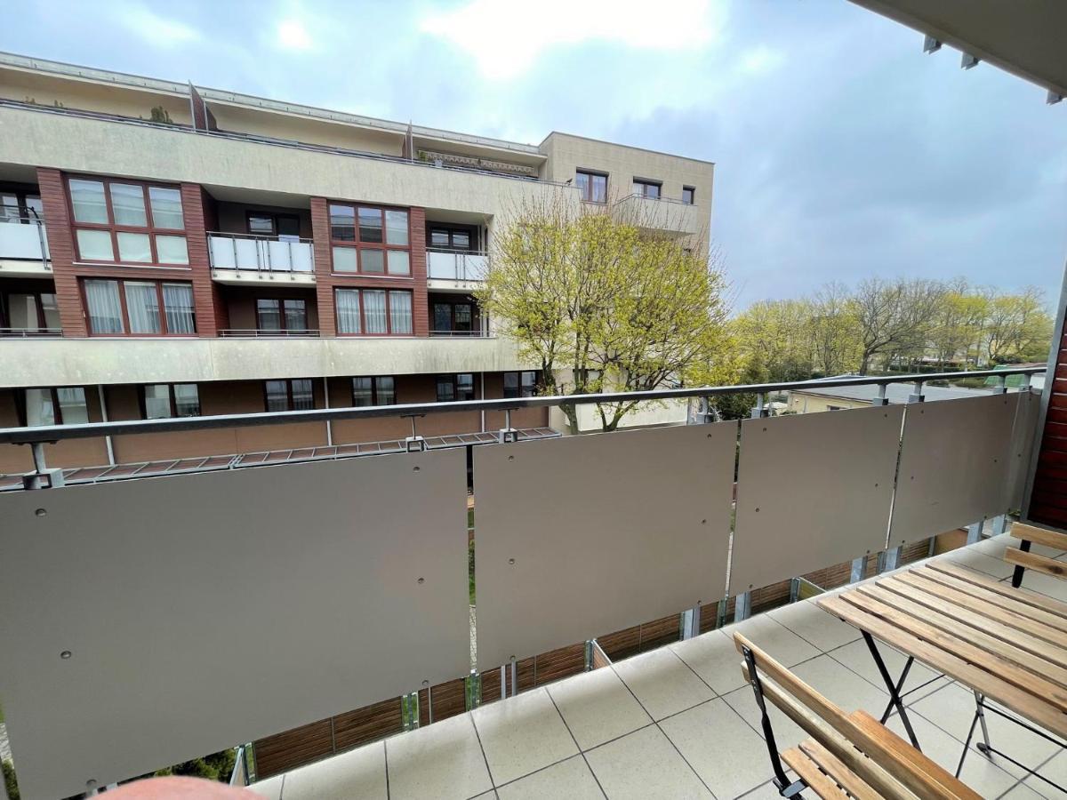Al-Dom Apartament Ogrodowa Bocianie Gniazdo Z Garazem Kolobrzeg Luaran gambar