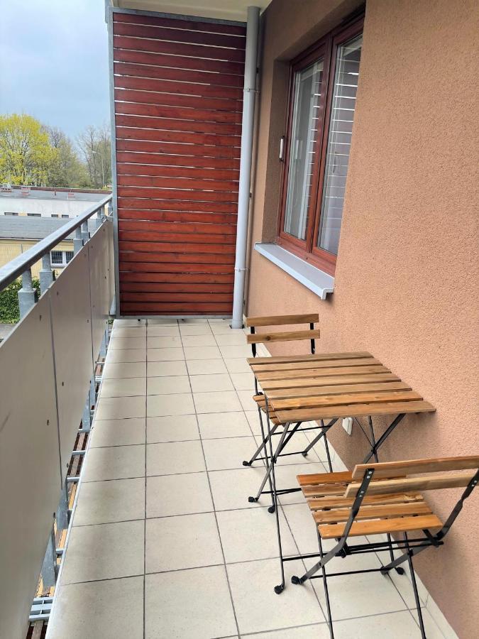 Al-Dom Apartament Ogrodowa Bocianie Gniazdo Z Garazem Kolobrzeg Luaran gambar